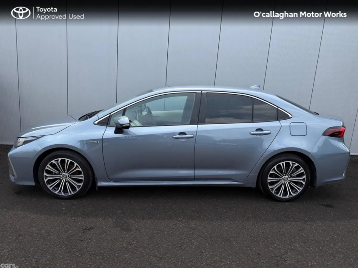 Toyota Corolla Saloon, Petrol Hybrid, 2019, Grey