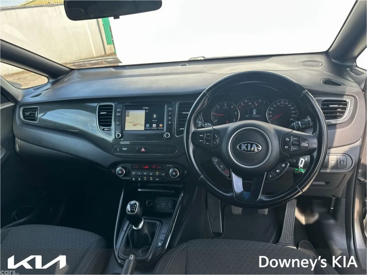 Kia Carens MPV, Diesel, 2017, Grey