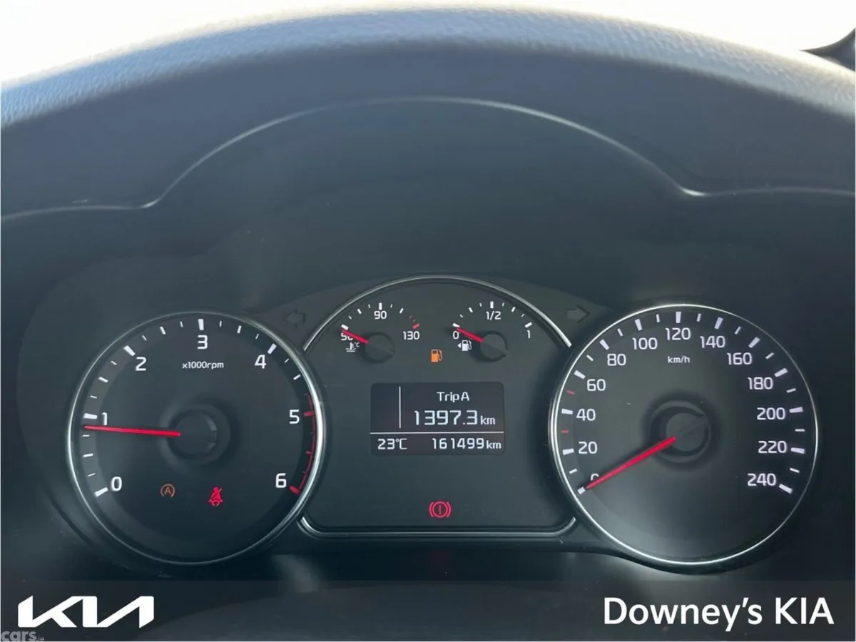 Kia Carens MPV, Diesel, 2017, Grey