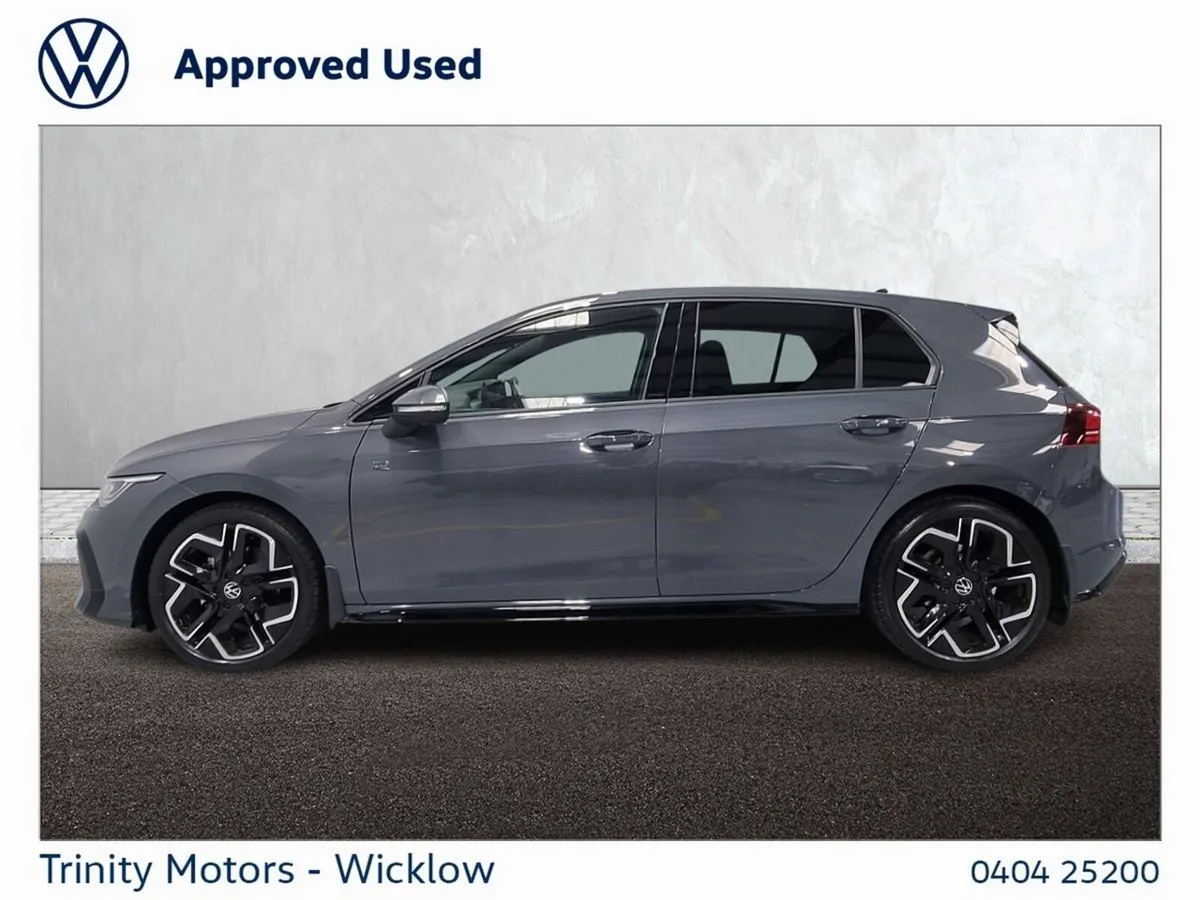 Volkswagen Golf Estate, Petrol, 2025, Grey