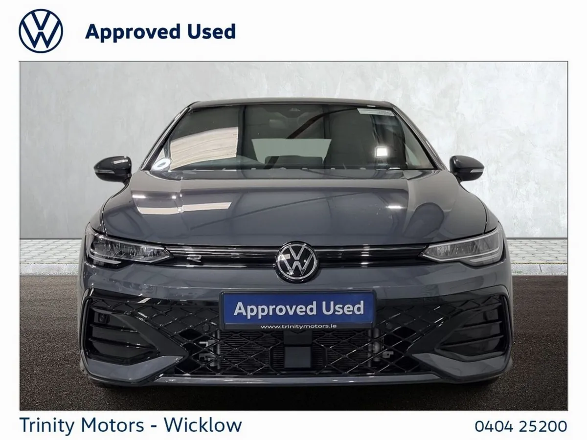 Volkswagen Golf Estate, Petrol, 2025, Grey