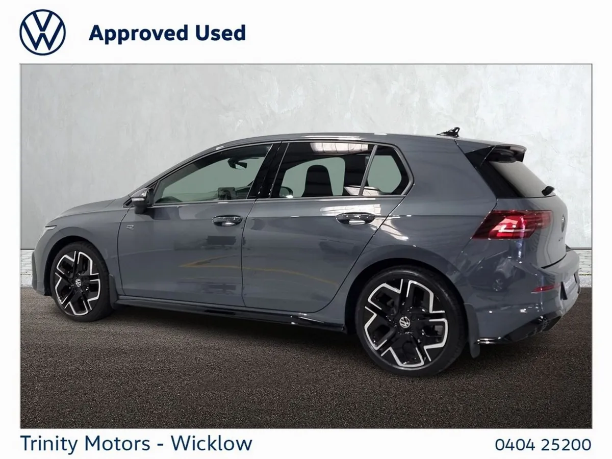 Volkswagen Golf Estate, Petrol, 2025, Grey
