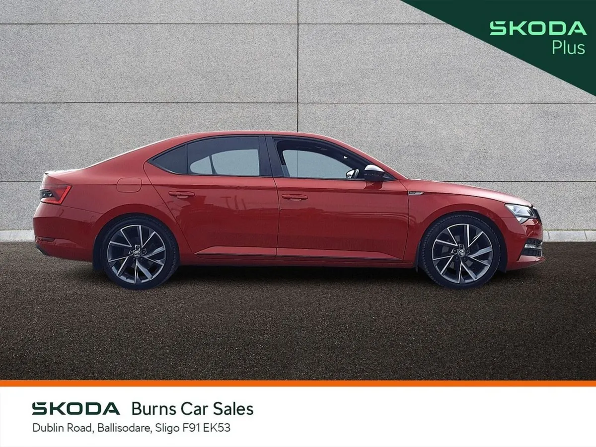 Skoda Superb Saloon, Diesel, 2024, Red