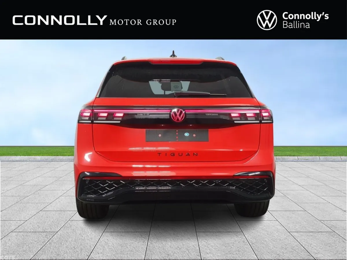 Volkswagen Tiguan SUV, Diesel, 2027, Red