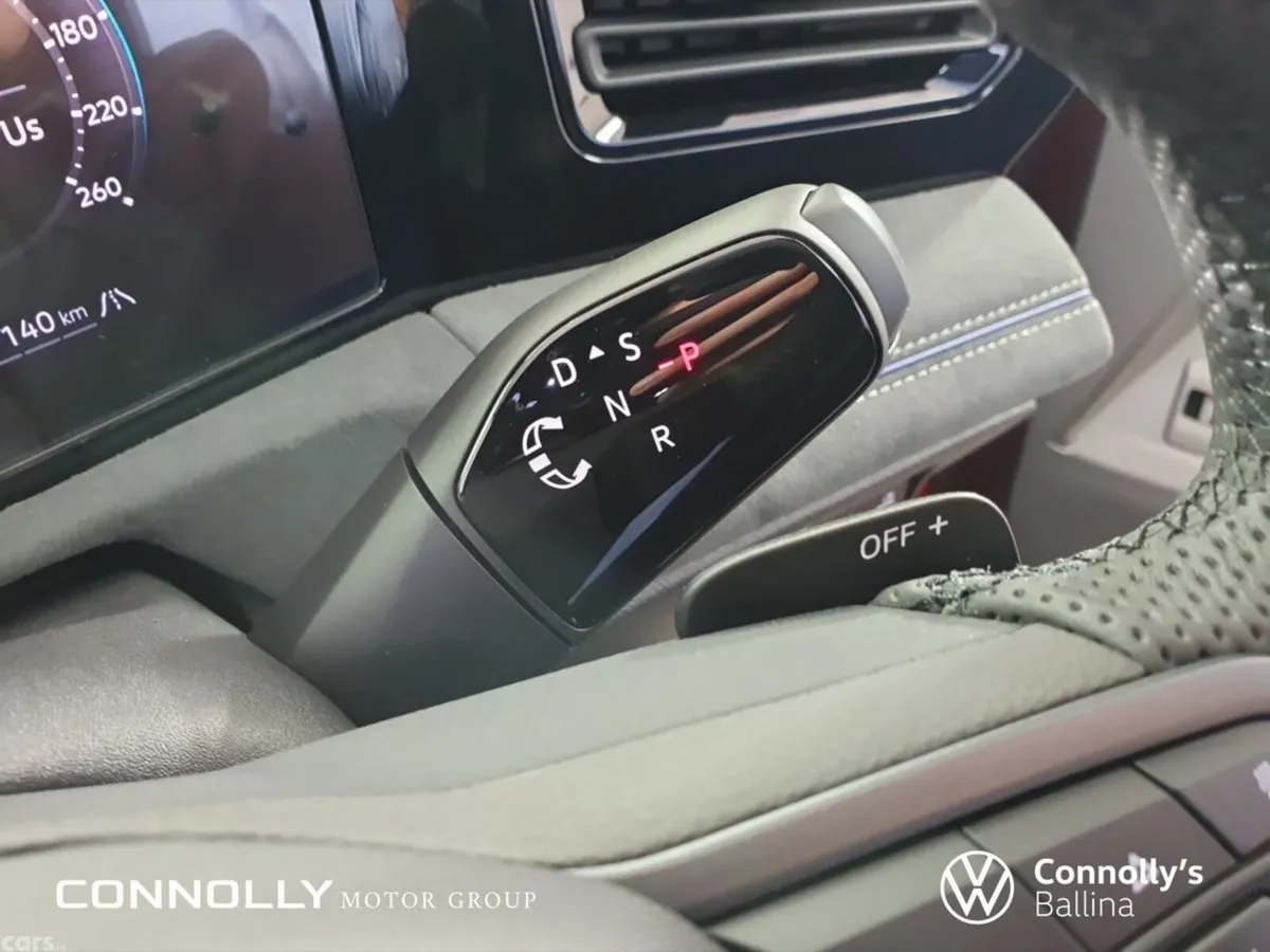 Volkswagen Tiguan SUV, Diesel, 2027, Red