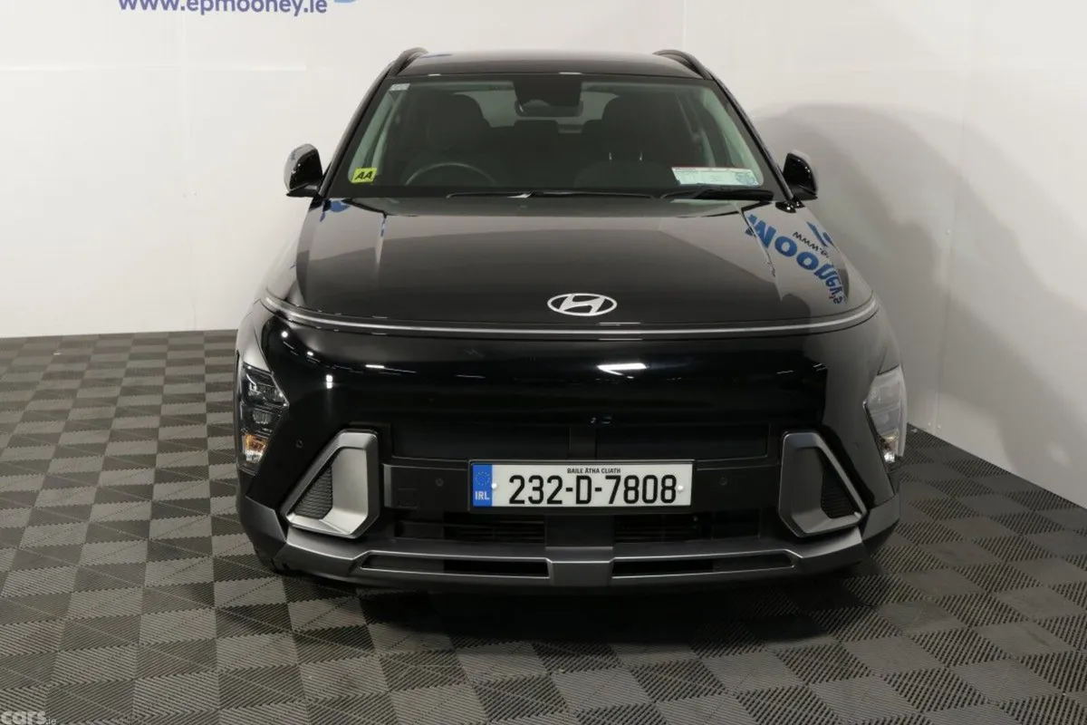 Hyundai KONA SUV, Petrol, 2023, Black
