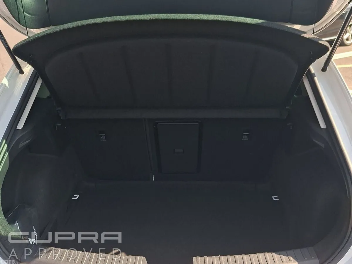 Cupra Leon Estate, Petrol, 2023, White