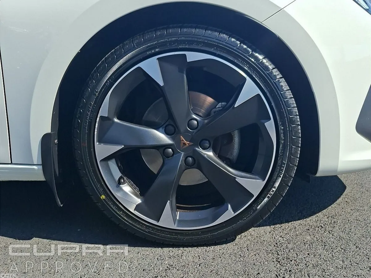 Cupra Leon Estate, Petrol, 2023, White