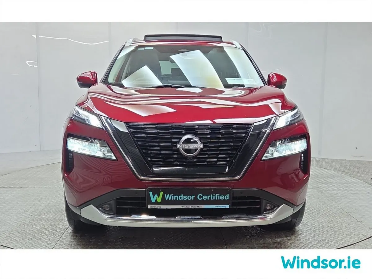 Nissan X-Trail SUV, Petrol Hybrid, 2023, Red