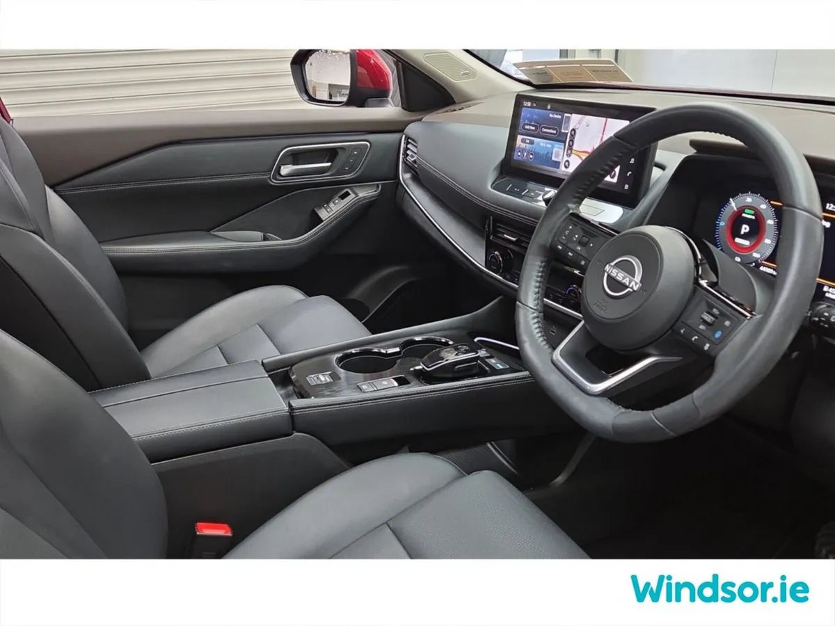 Nissan X-Trail SUV, Petrol Hybrid, 2023, Red