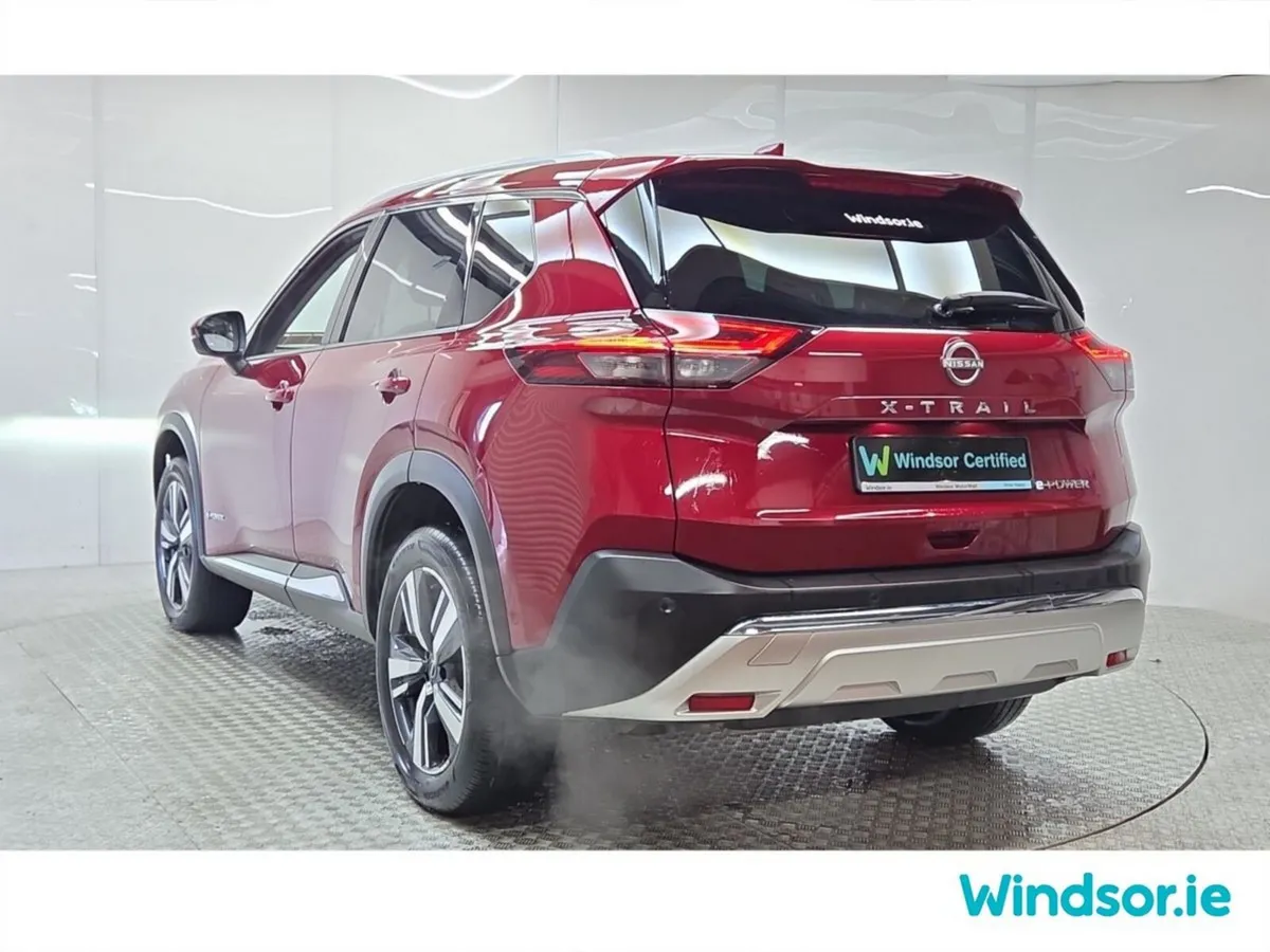 Nissan X-Trail SUV, Petrol Hybrid, 2023, Red