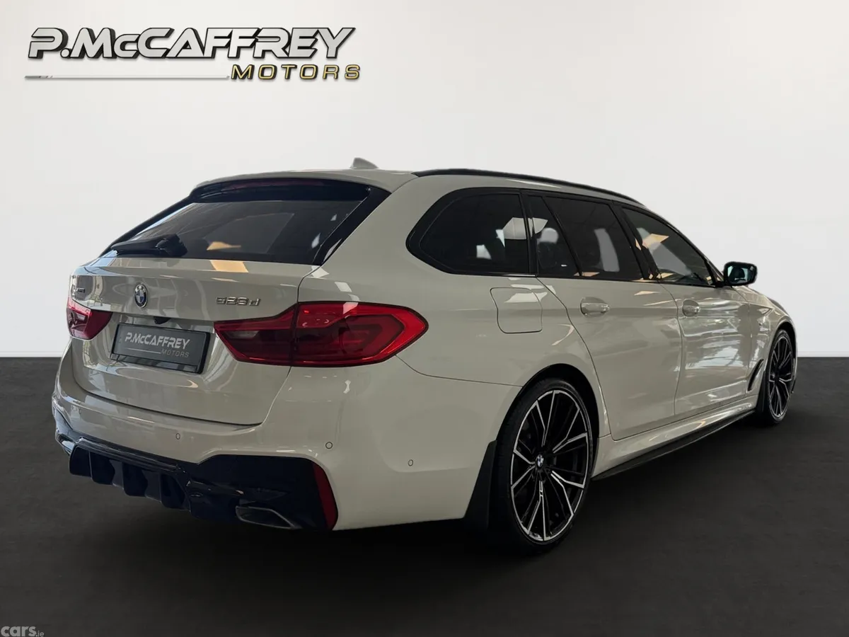 BMW 5-Series Estate, Diesel, 2020, White