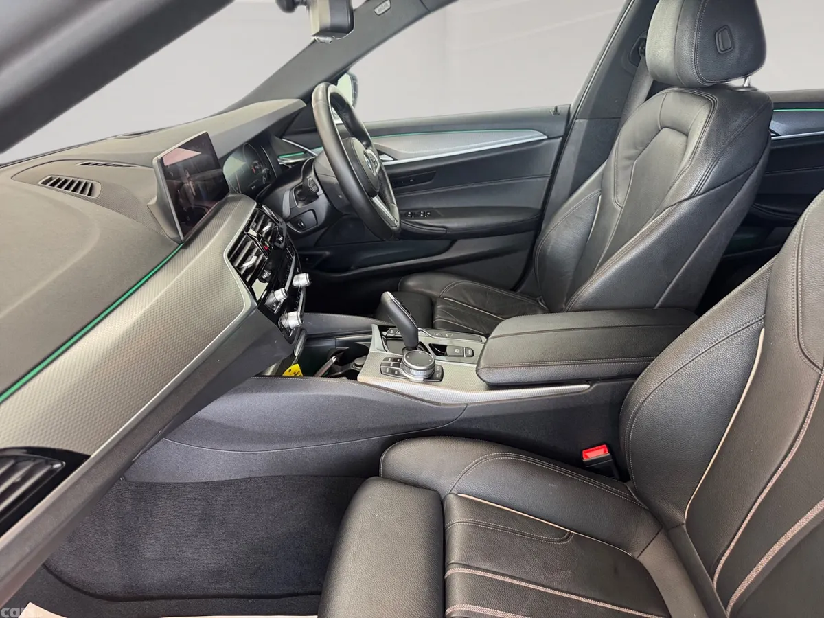 BMW 5-Series Estate, Diesel, 2020, White