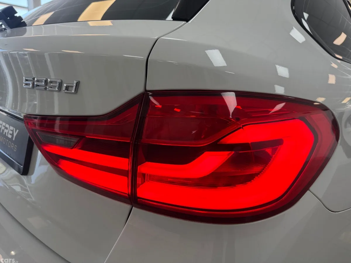BMW 5-Series Estate, Diesel, 2020, White