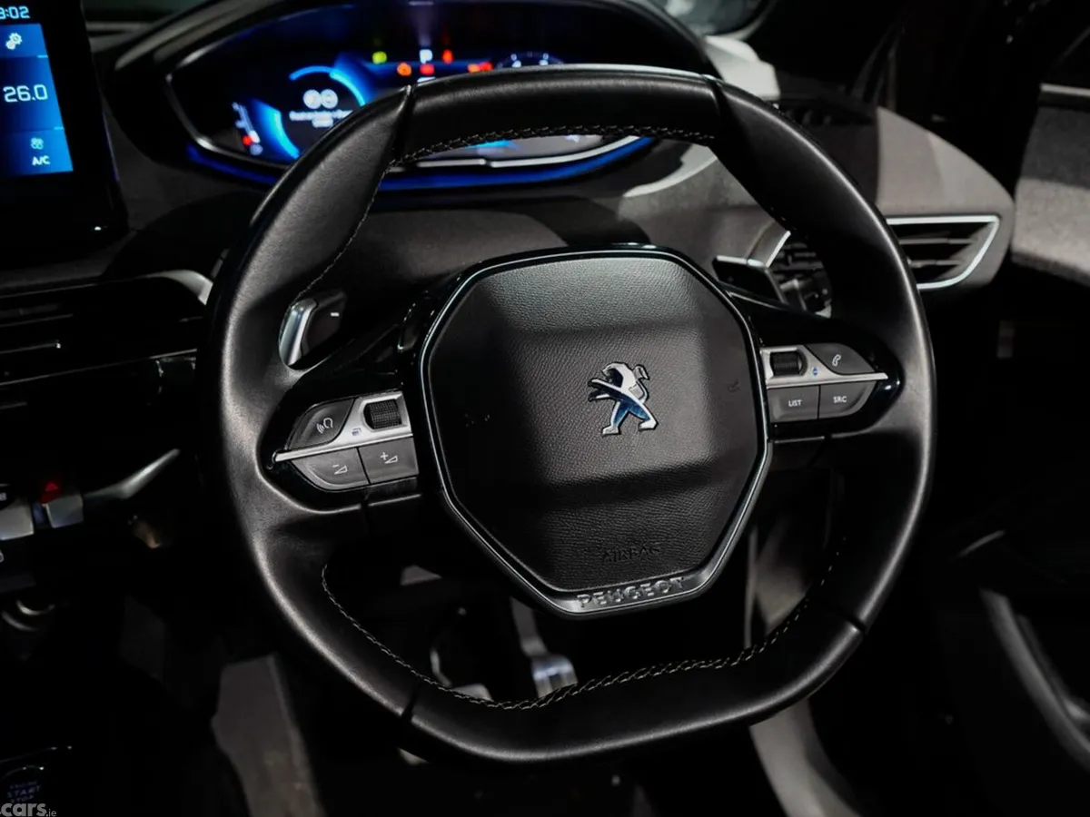 Peugeot 3008 MPV, Diesel, 2023, Black