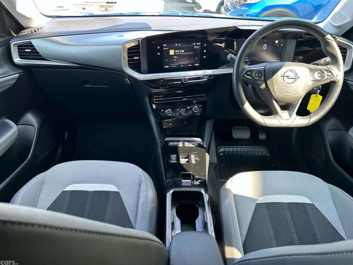 Opel Mokka MPV, Petrol, 2023, Blue
