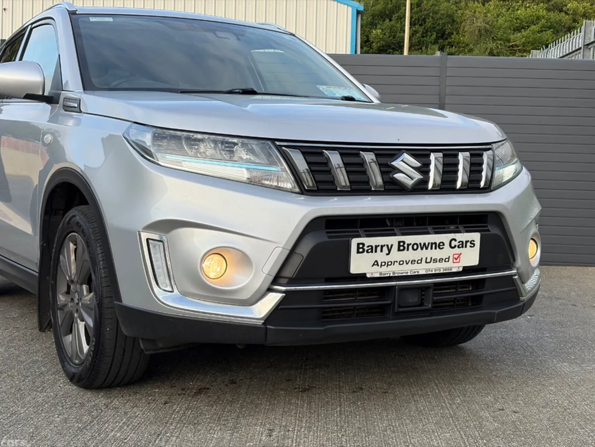 Suzuki Vitara SUV, Petrol, 2023, Grey