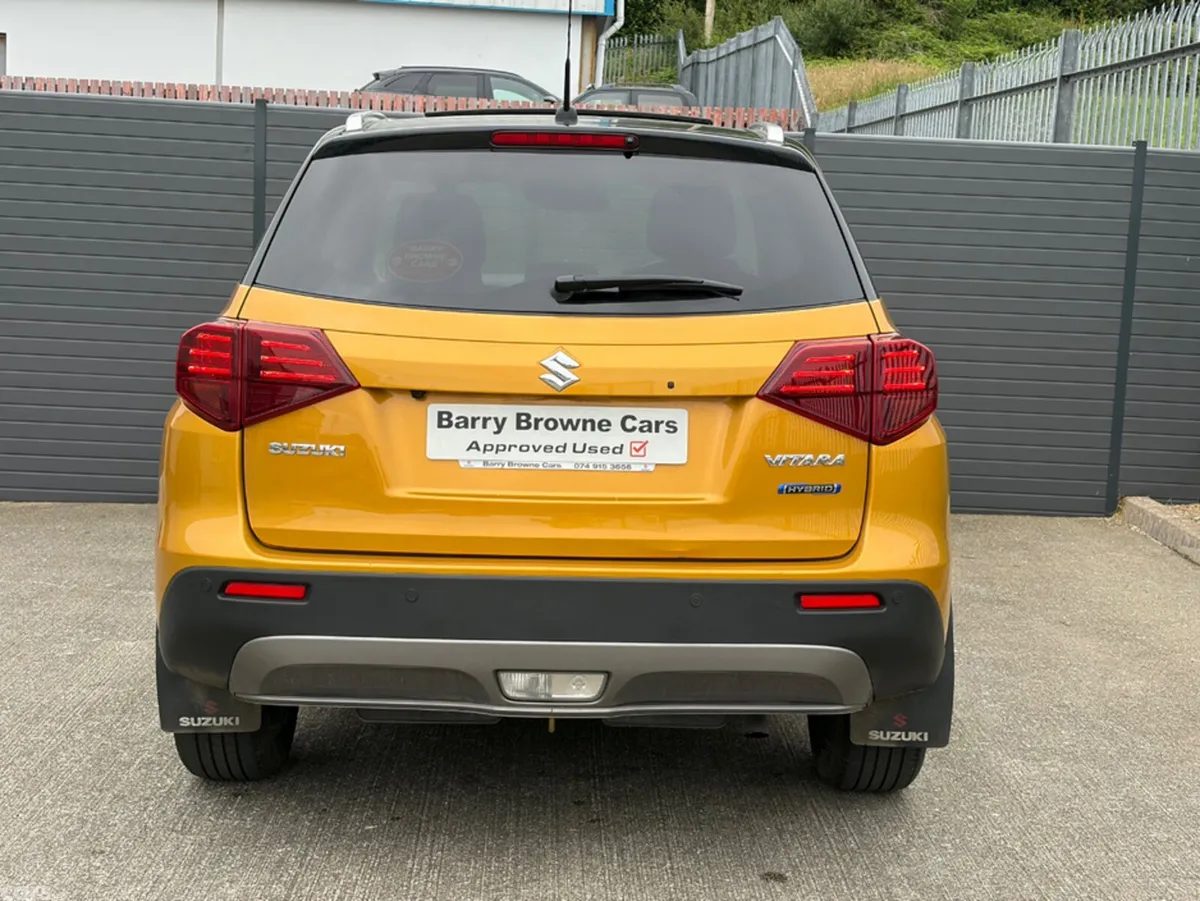 Suzuki Vitara SUV, Petrol Hybrid, 2024, Yellow