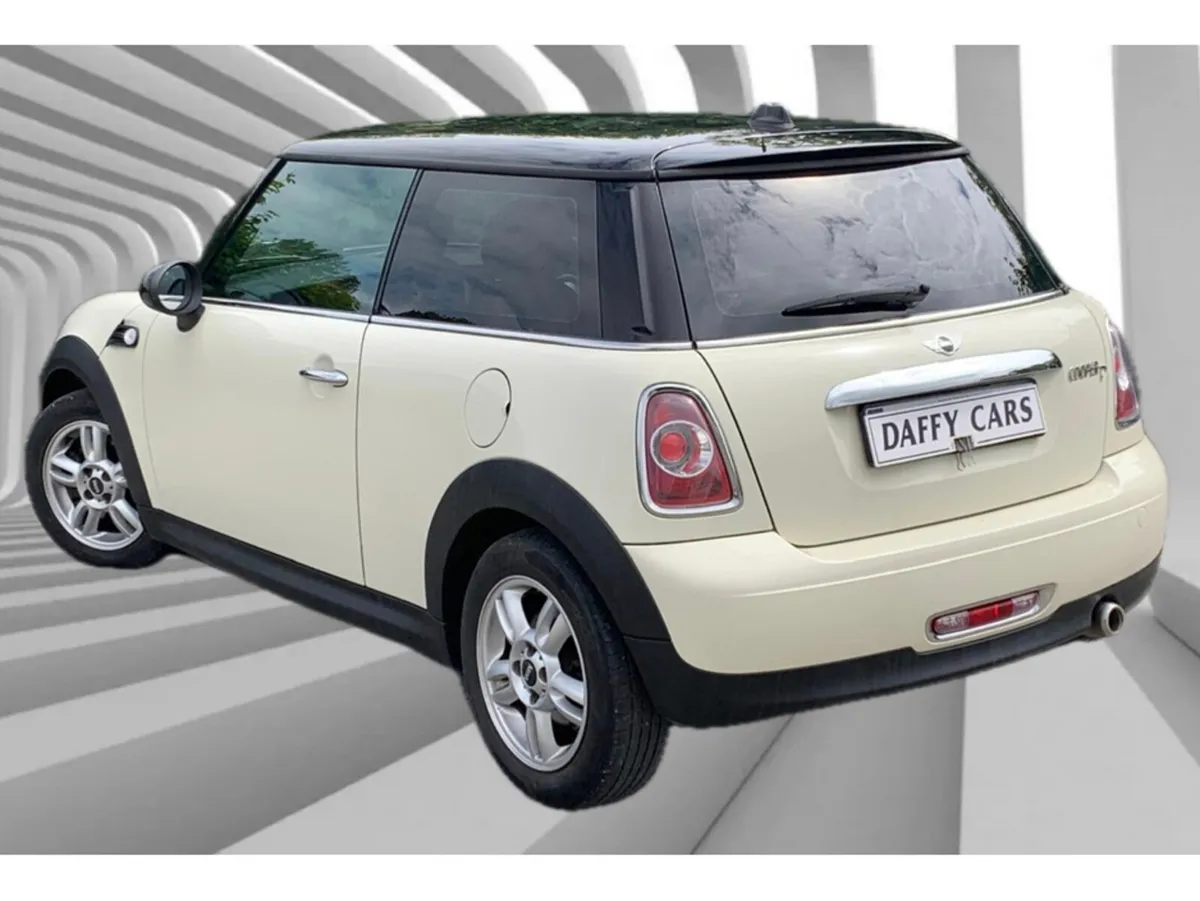 Mini Cooper Hatchback, Diesel, 2013, White