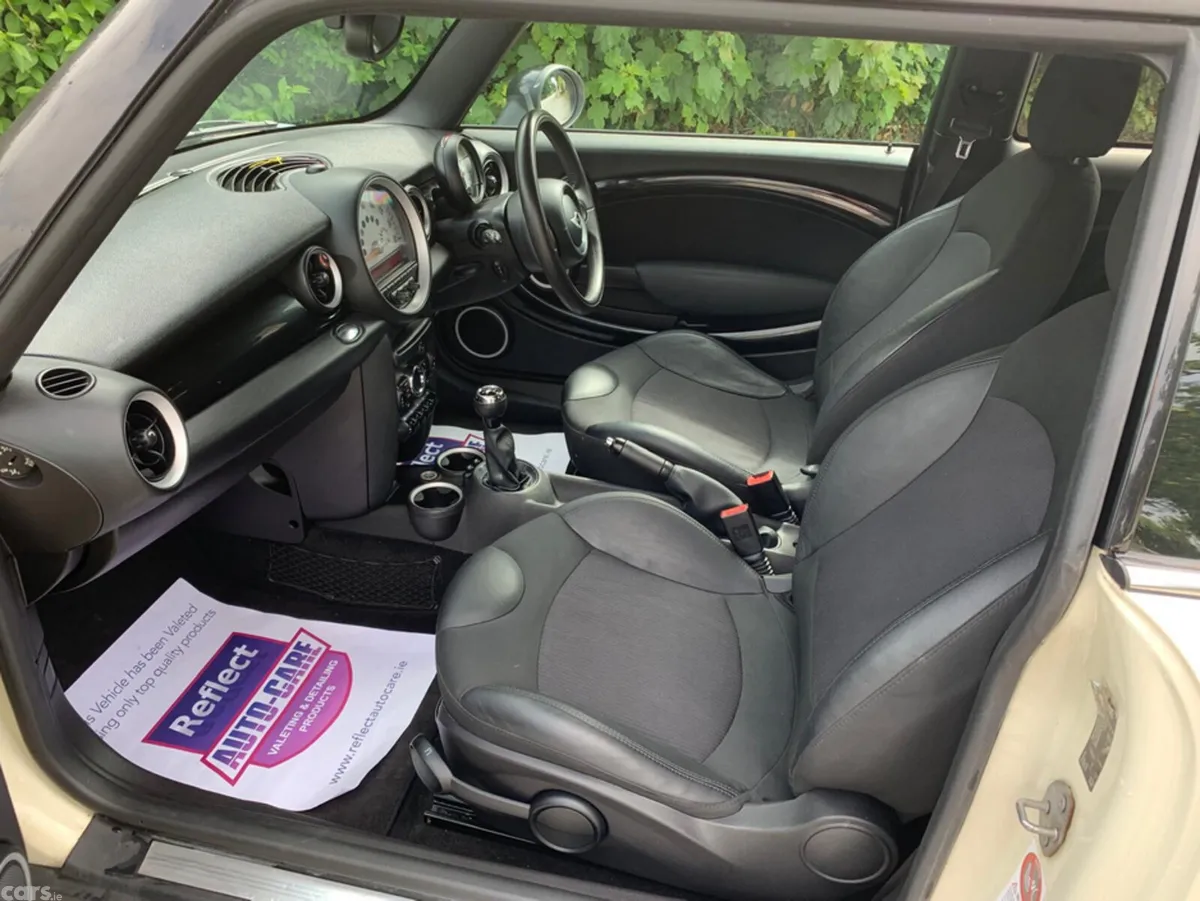 Mini Cooper Hatchback, Diesel, 2013, White