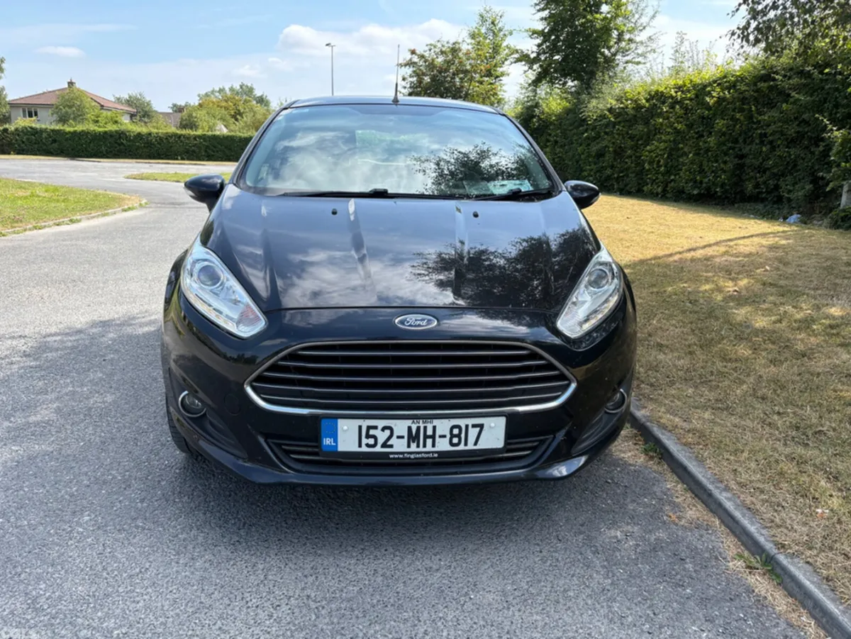 Ford Fiesta Hatchback, Petrol, 2015, Black