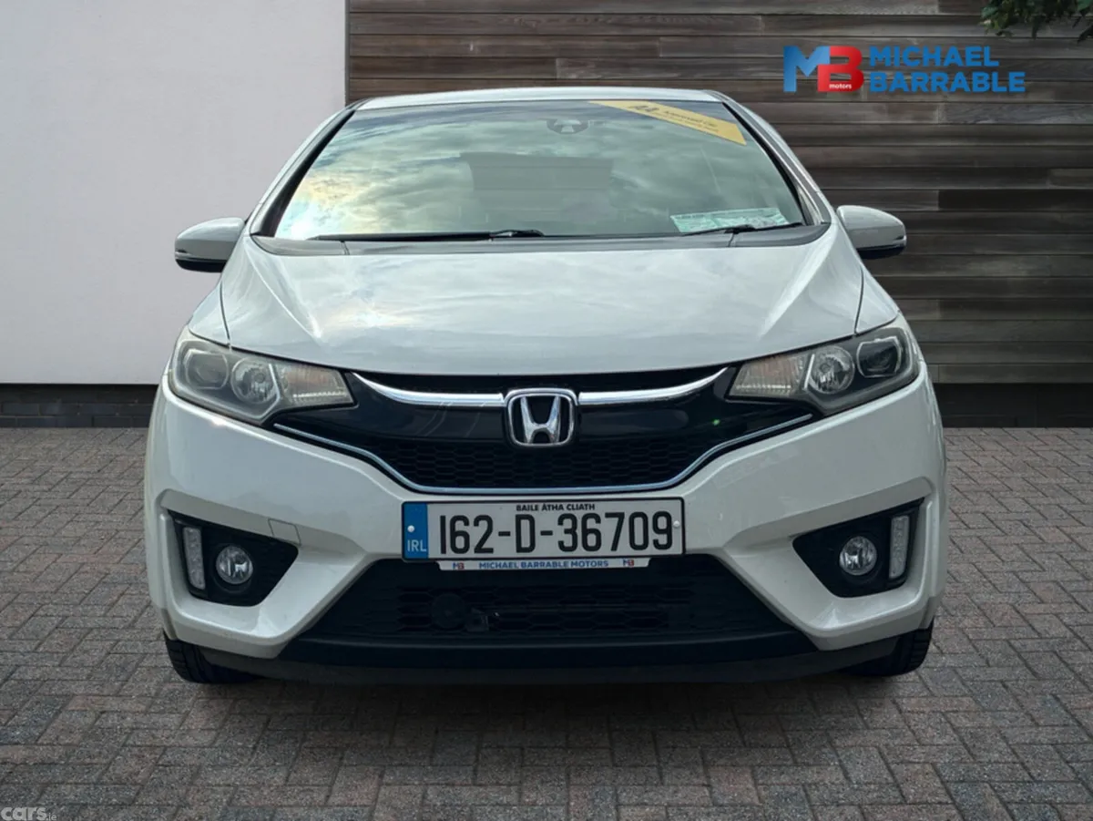 Honda Fit Hatchback, Petrol Hybrid, 2016, White