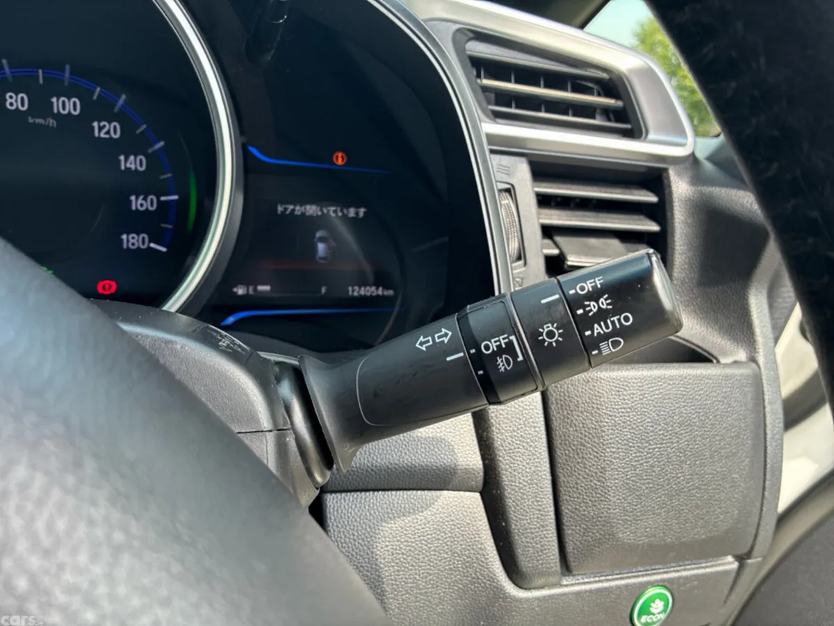 Honda Fit Hatchback, Petrol Hybrid, 2016, White