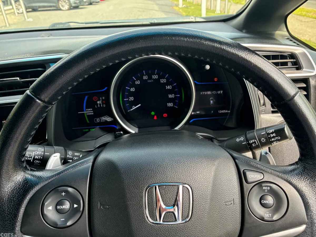 Honda Fit Hatchback, Petrol Hybrid, 2016, White