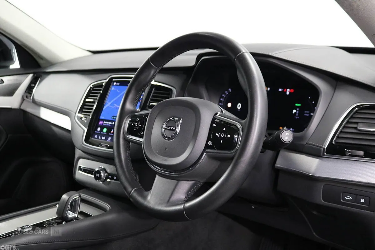 Volvo XC90 SUV, Petrol Hybrid, 2024, White