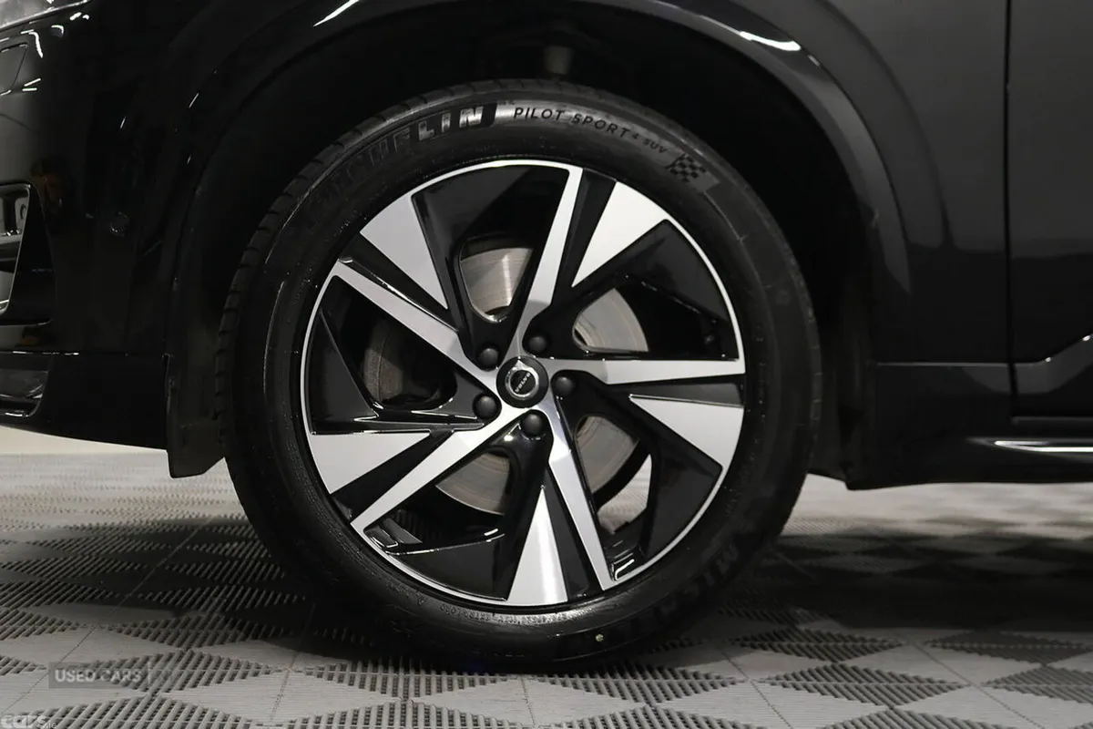 Volvo XC90 SUV, Diesel Hybrid, 2023, Black