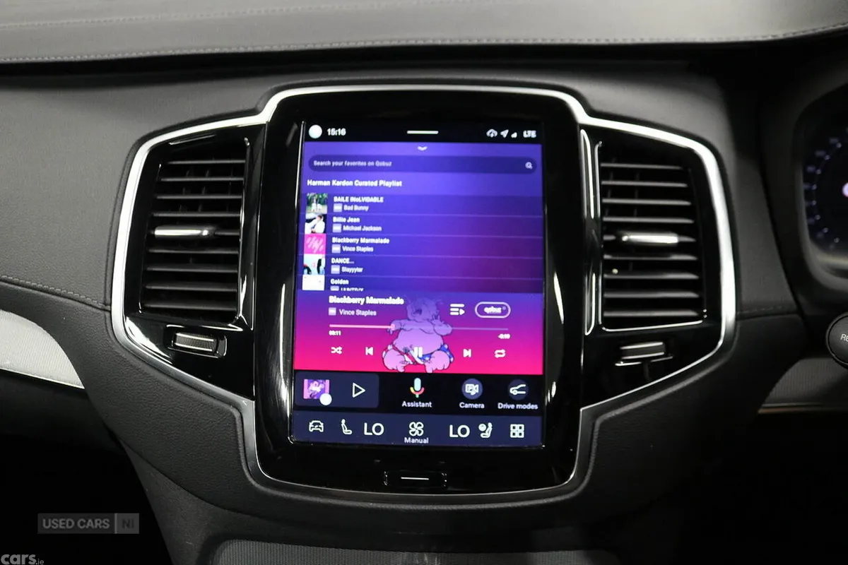 Volvo XC90 SUV, Petrol Hybrid, 2024, White