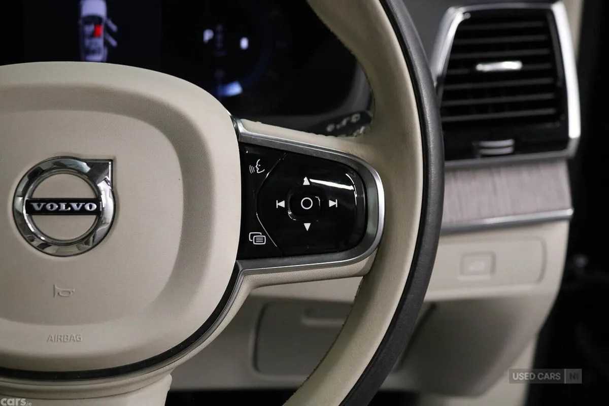 Volvo XC90 SUV, Diesel Hybrid, 2023, Black