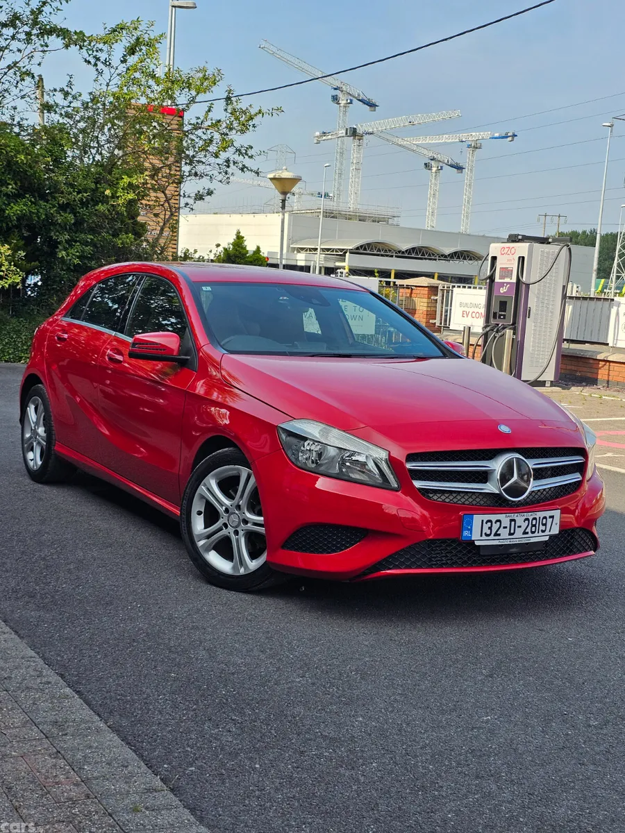 Mercedes-Benz A-Class Hatchback, Petrol, 2013, Red