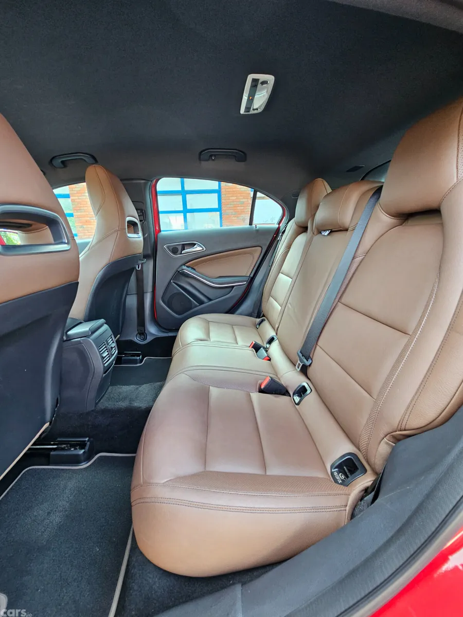 Mercedes-Benz A-Class Hatchback, Petrol, 2013, Red