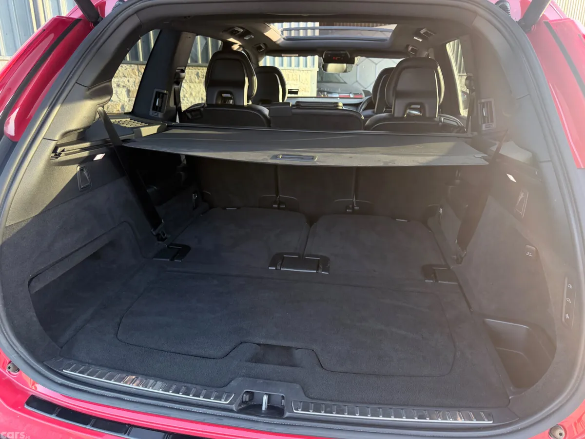 Volvo XC90 SUV, Diesel, 2017, Red