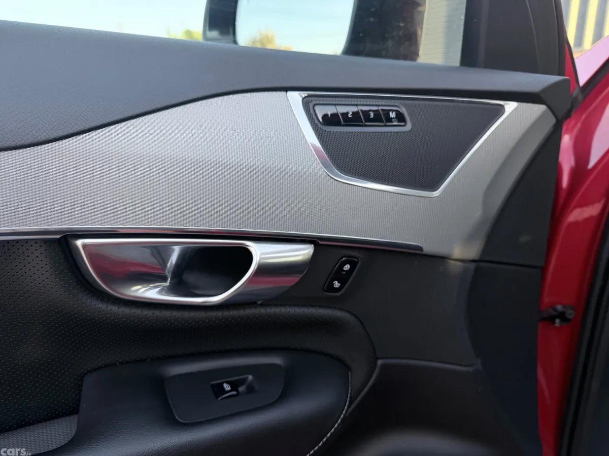 Volvo XC90 SUV, Diesel, 2017, Red