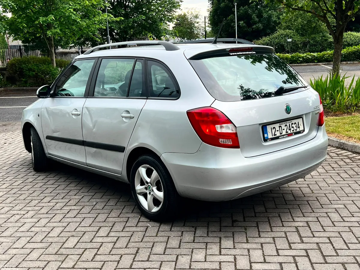 Skoda Fabia Estate, Petrol, 2012, Silver
