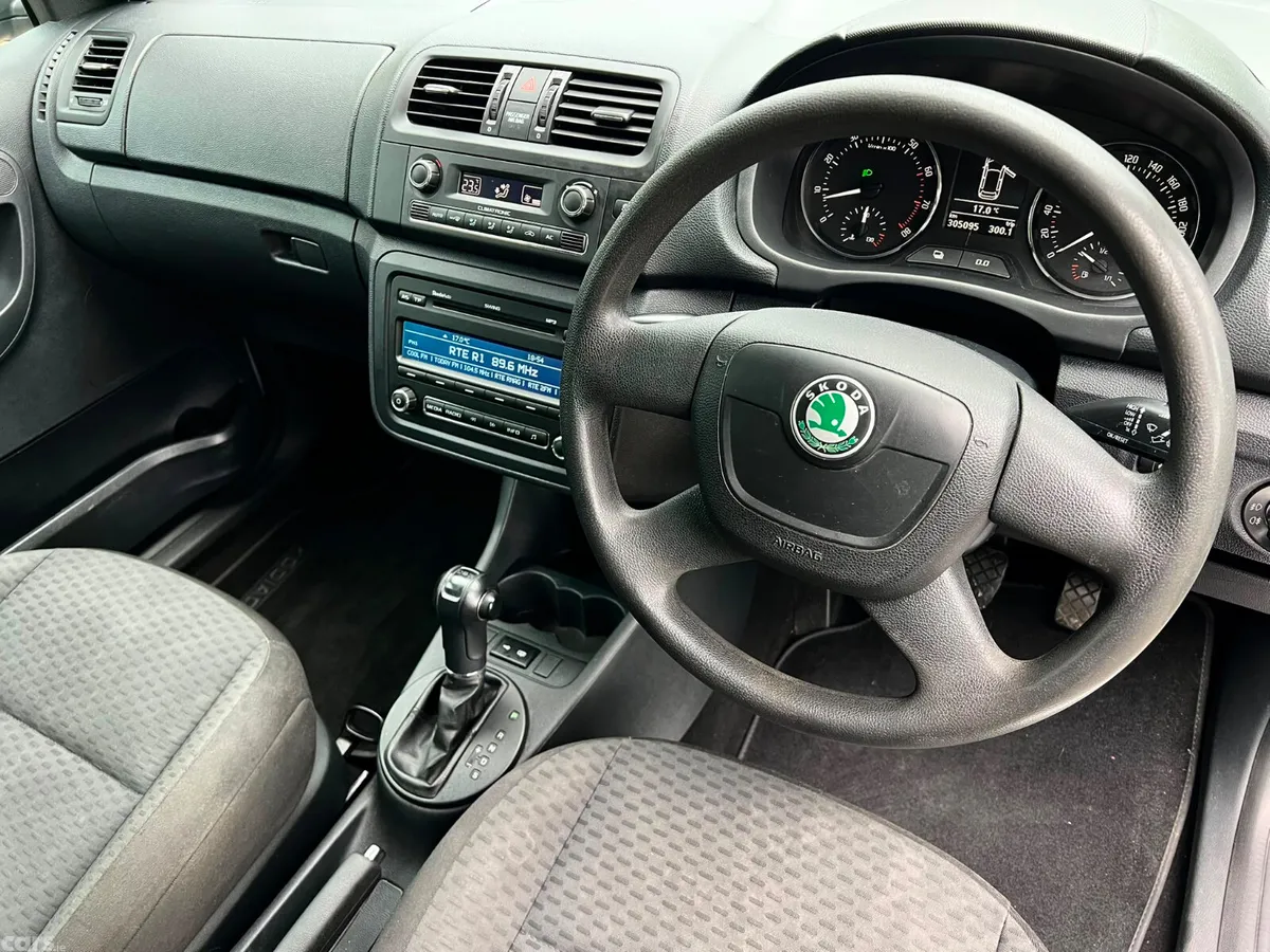 Skoda Fabia Estate, Petrol, 2012, Silver