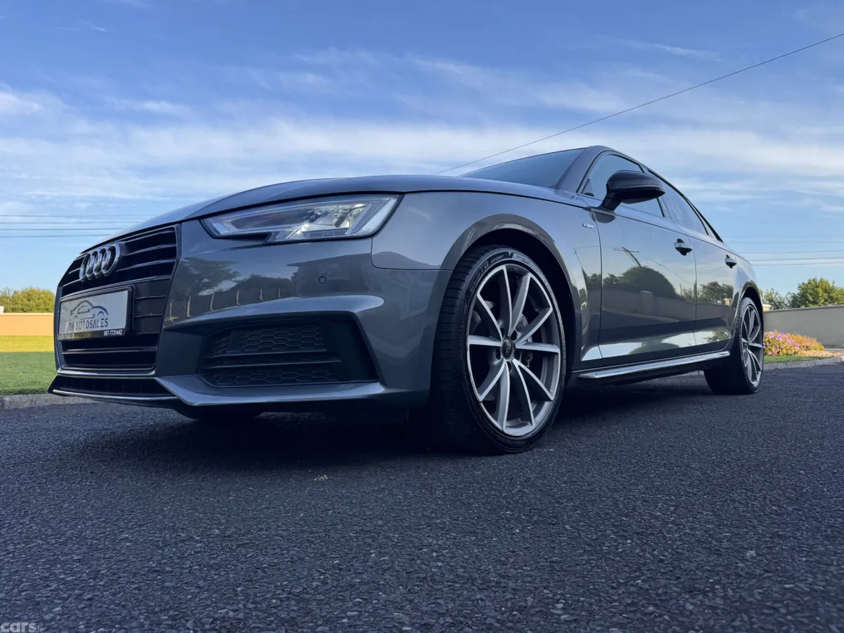 Audi A4 Saloon, Diesel, 2017, Grey