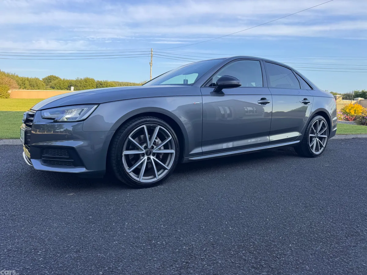 Audi A4 Saloon, Diesel, 2017, Grey