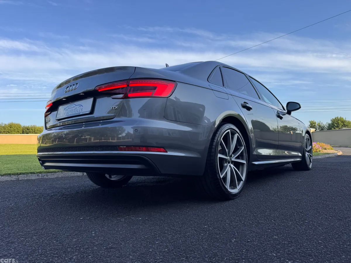 Audi A4 Saloon, Diesel, 2017, Grey