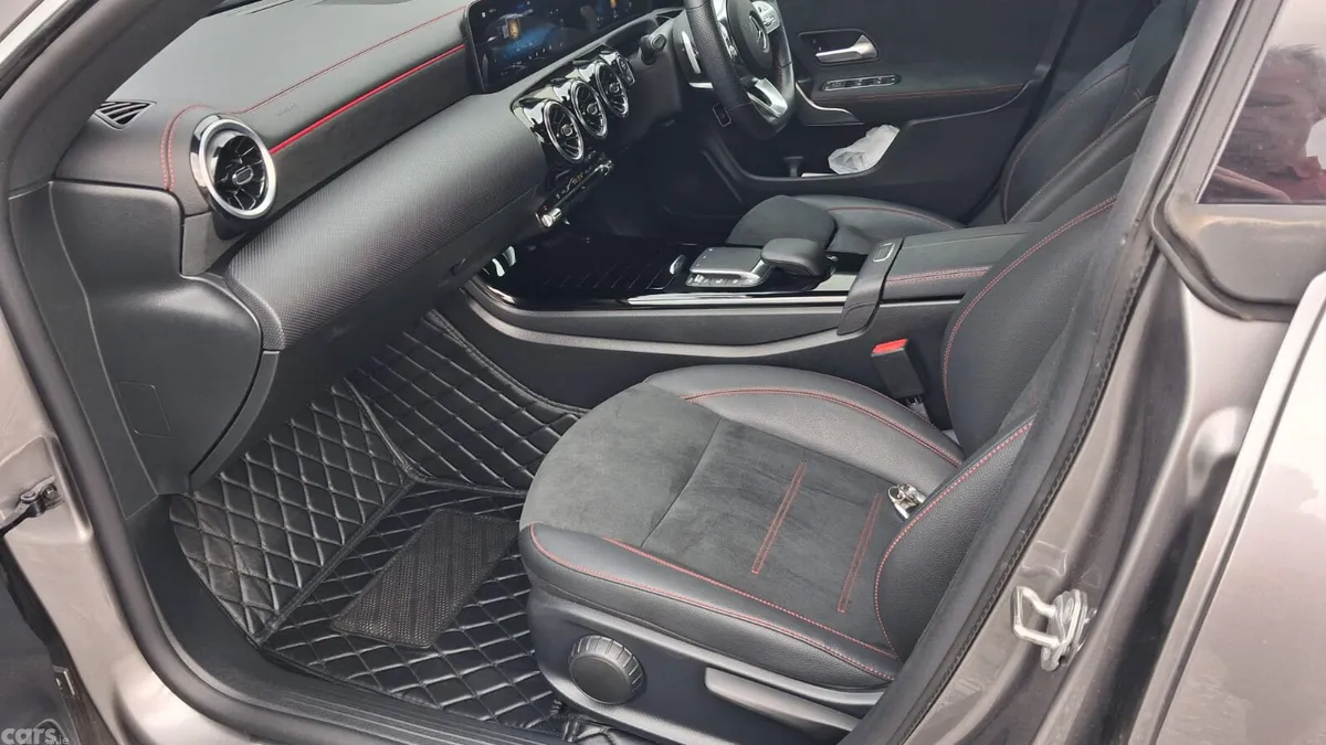 Mercedes-Benz CLA Saloon, Diesel, 2022, Grey