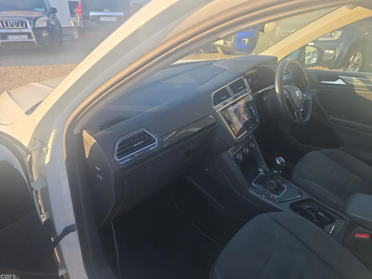 Volkswagen Tiguan SUV, Diesel, 2019, White