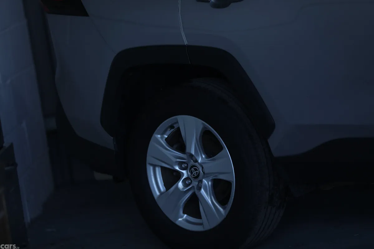Toyota RAV4 SUV, Petrol Hybrid, 2020, Silver