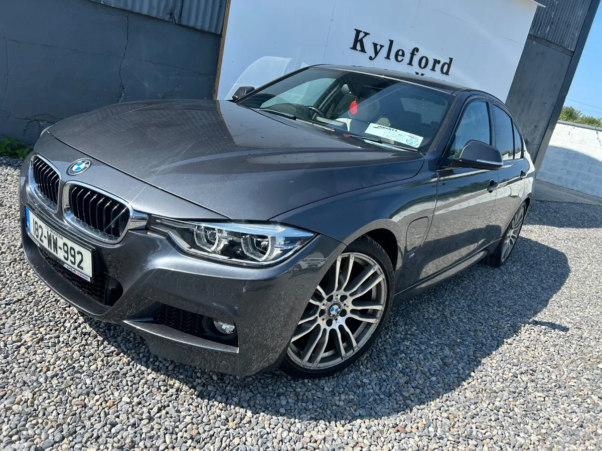 BMW 3-Series Saloon, Petrol Hybrid, 2018, Grey