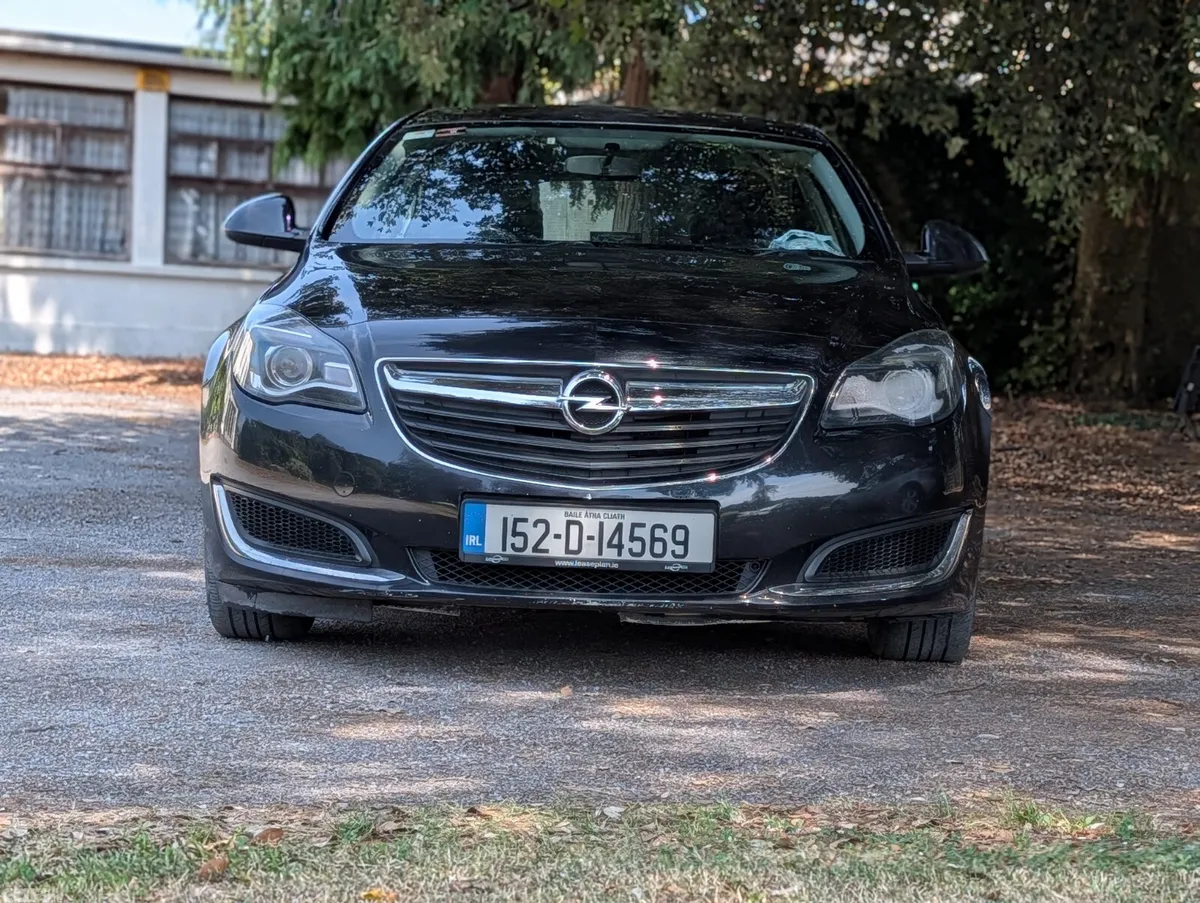 Opel Insignia Hatchback, Diesel, 2015, Black