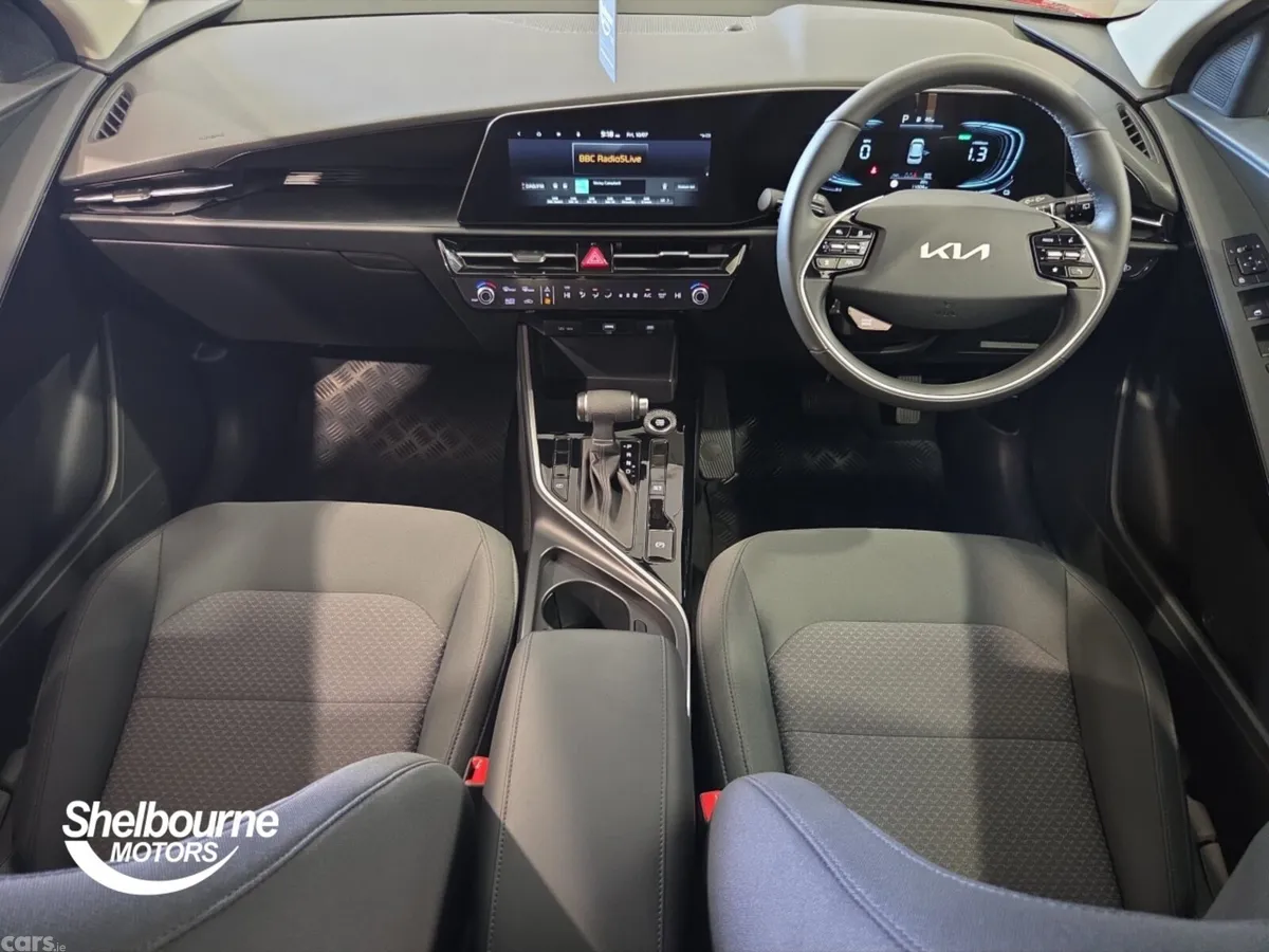 Kia Niro Estate, Petrol Hybrid, 2025, Red
