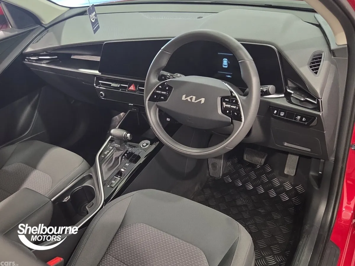 Kia Niro Estate, Petrol Hybrid, 2025, Red