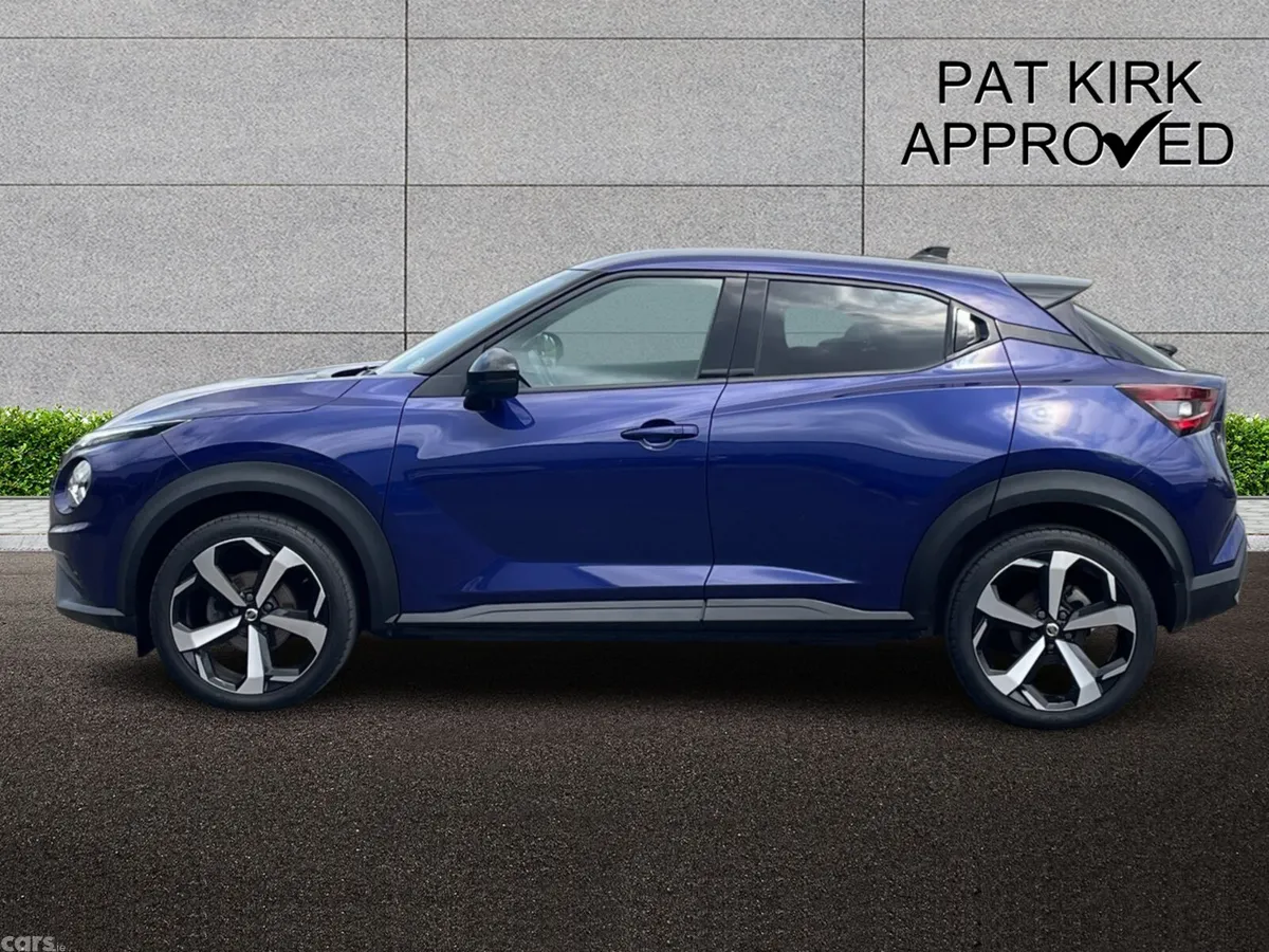 Nissan Juke Hatchback, Petrol, 2020, Blue