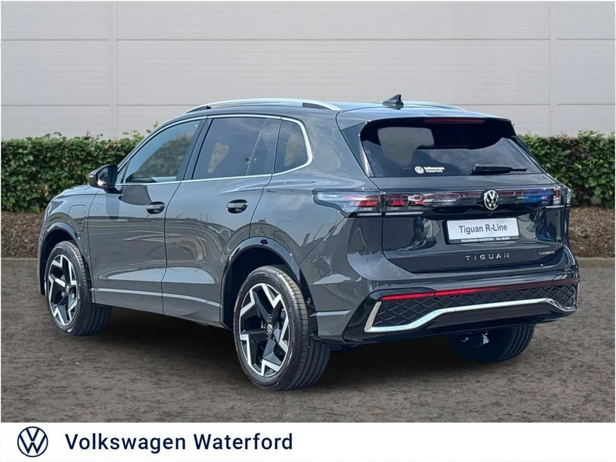 Volkswagen Tiguan SUV, Petrol Plug-in Hybrid, 2026, Grey